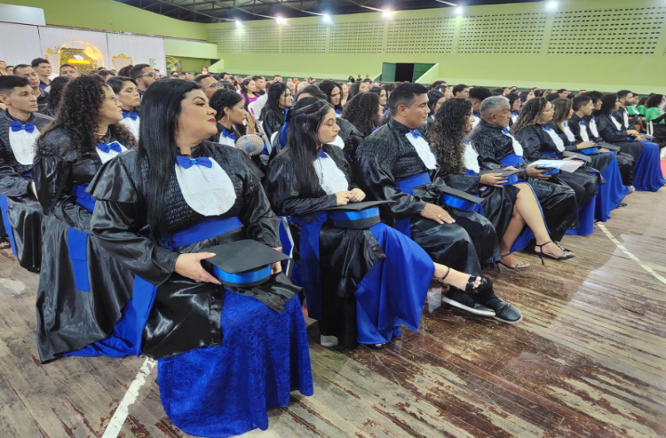 Campus forma novos profissionais